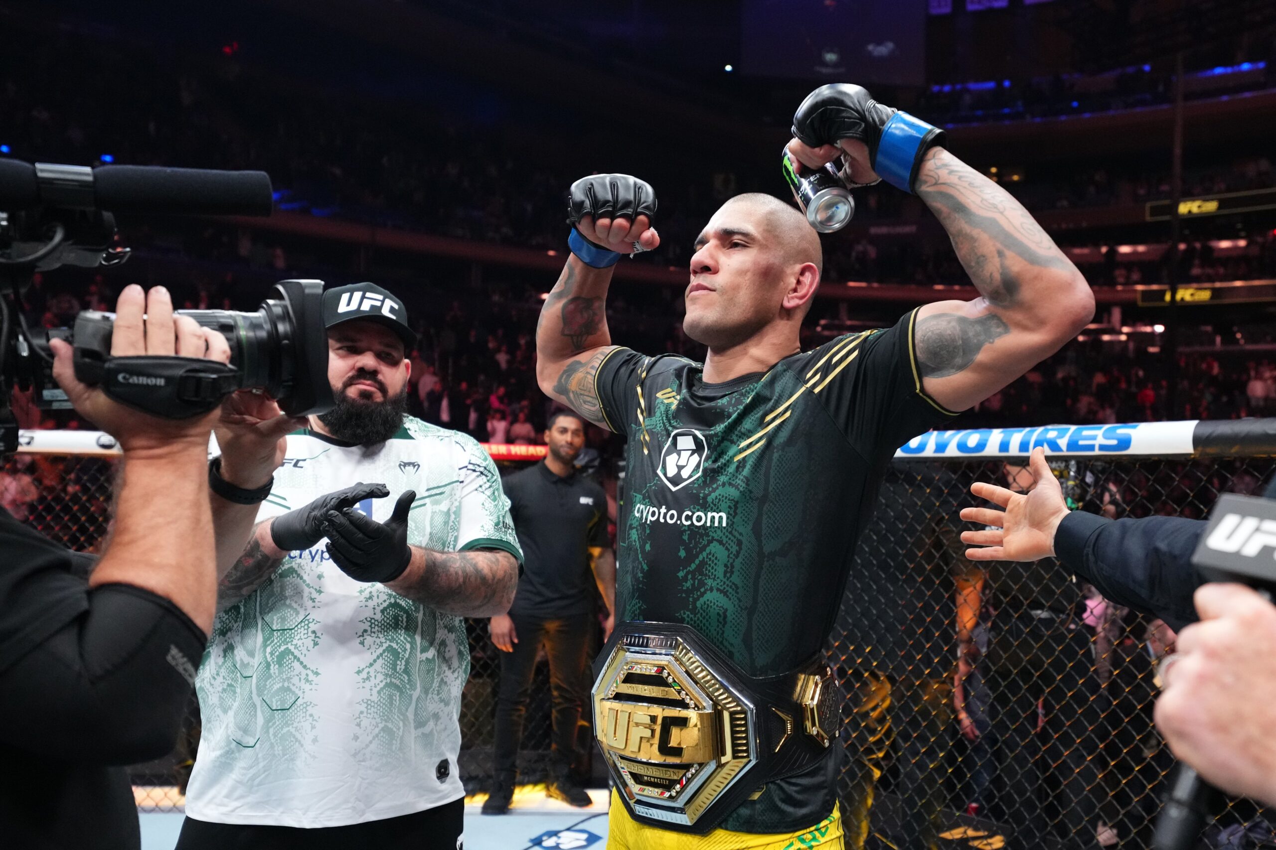 Alex Pereira and Tom Aspinall Win Titles With Thunderous Knockouts: UFC 295 Review